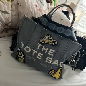 Marc Jacobs the tote bag